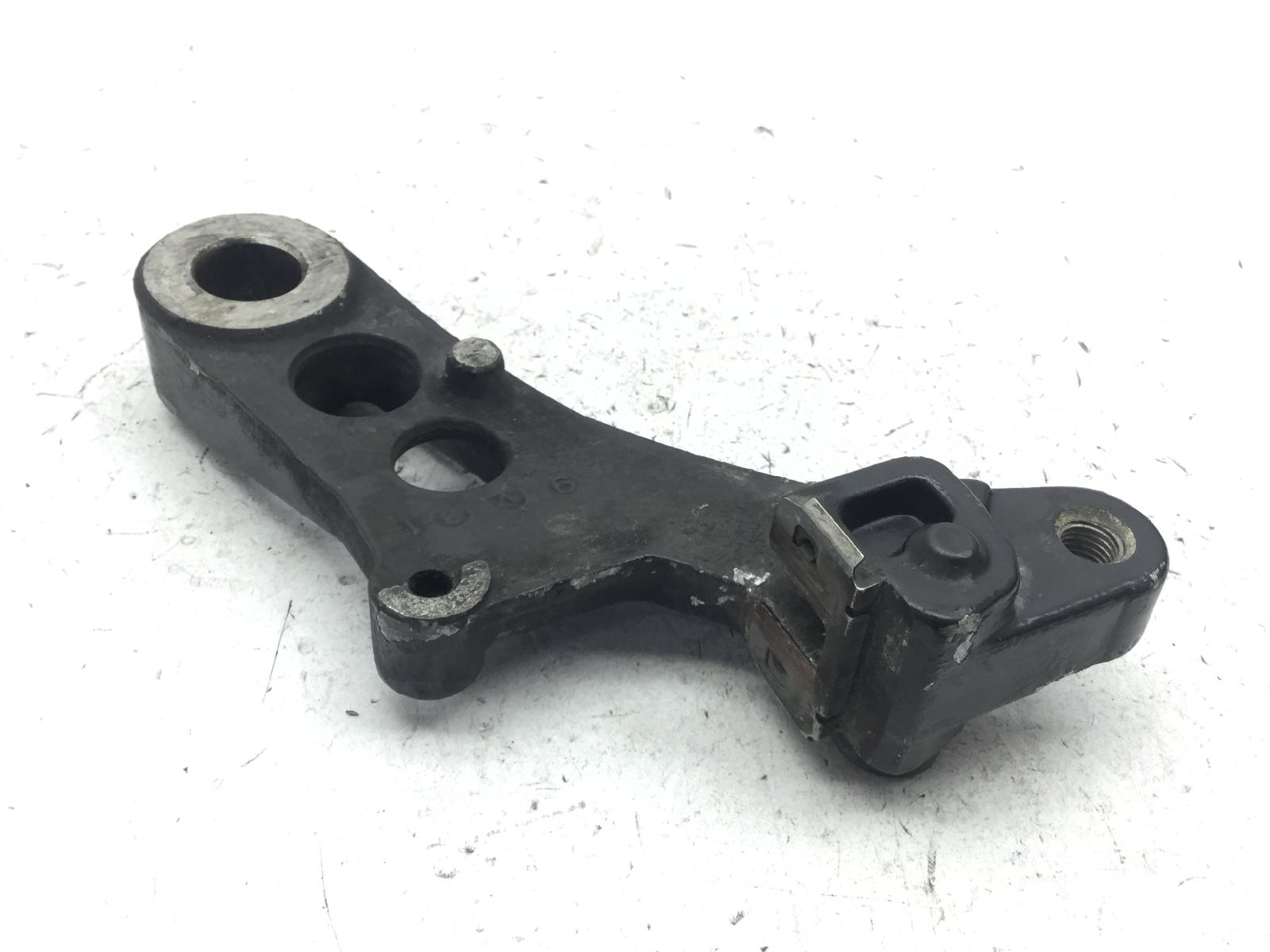 Honda vf 1000 f 998 staffa pinza freno posteriore 1987 1987 2100066