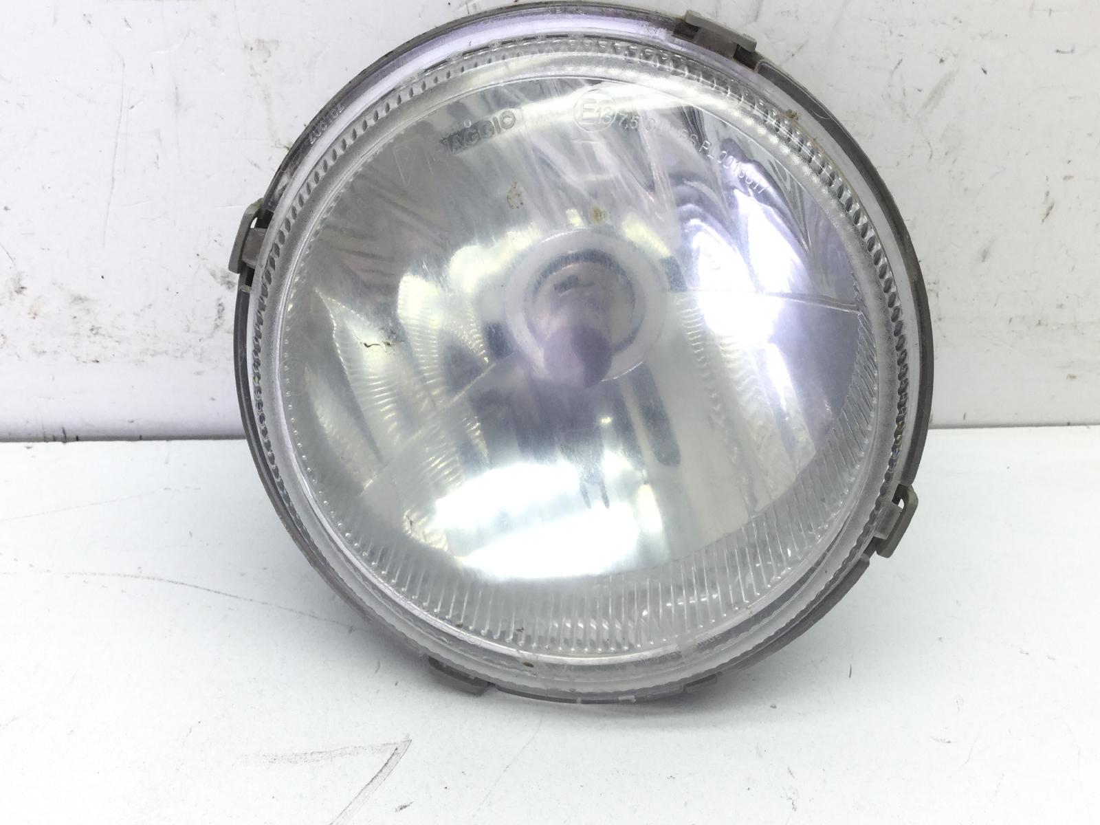 Piaggio vespa primavera 3v 150 faro fanale anteriore 2013 2016 m81200