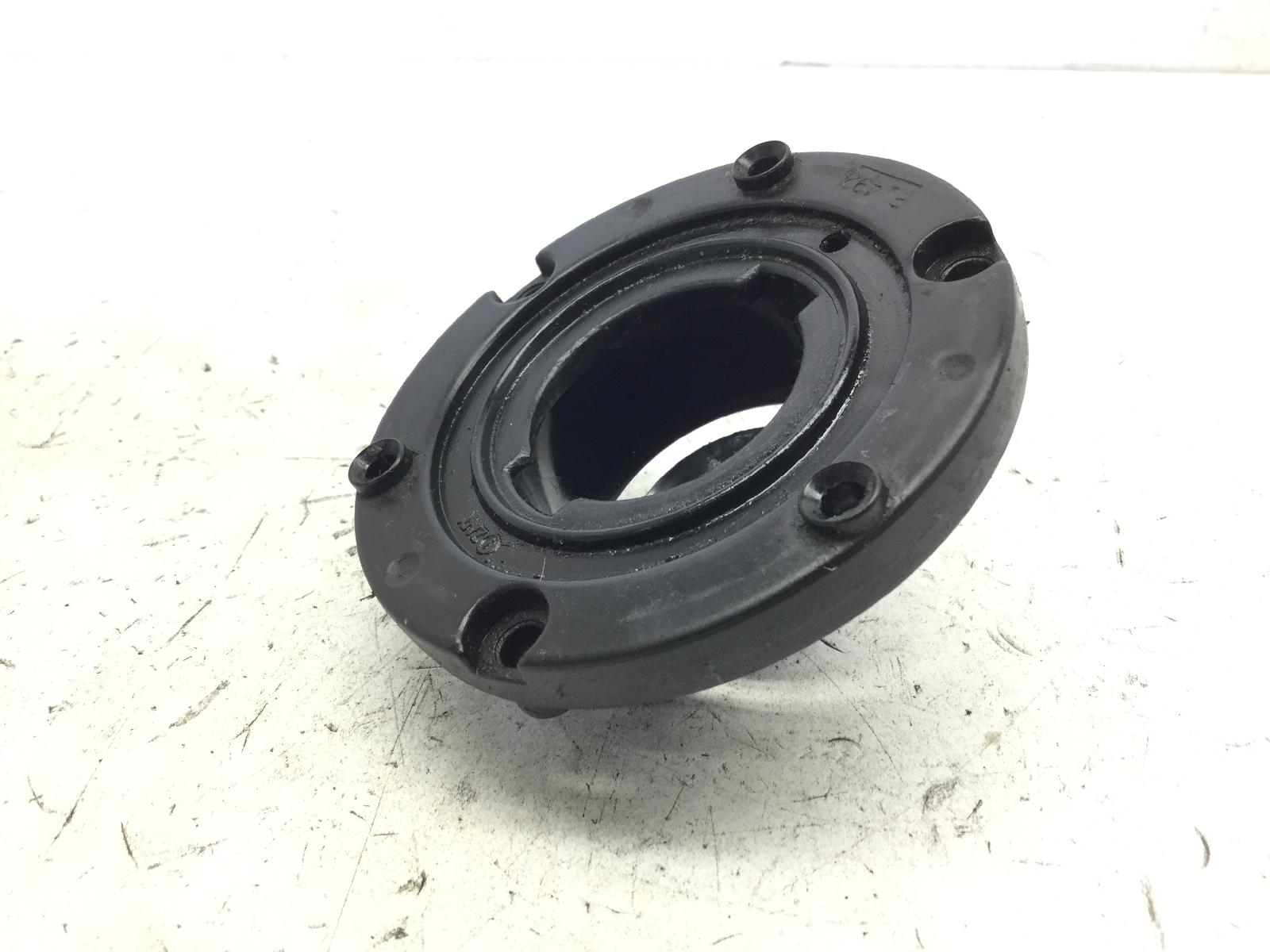Piaggio medley ie abs 150 bocchettone serbatoio benzina carburante 2016 2019 rp8ma0220