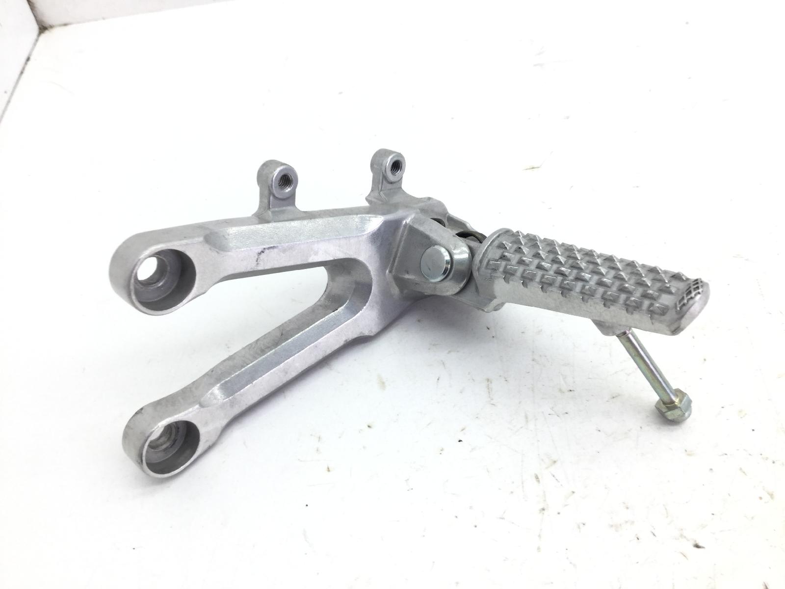 Honda cbr rr fireblade 1000 pedana anteriore sinistra e supporto 2007 2007 cbr1000rr7