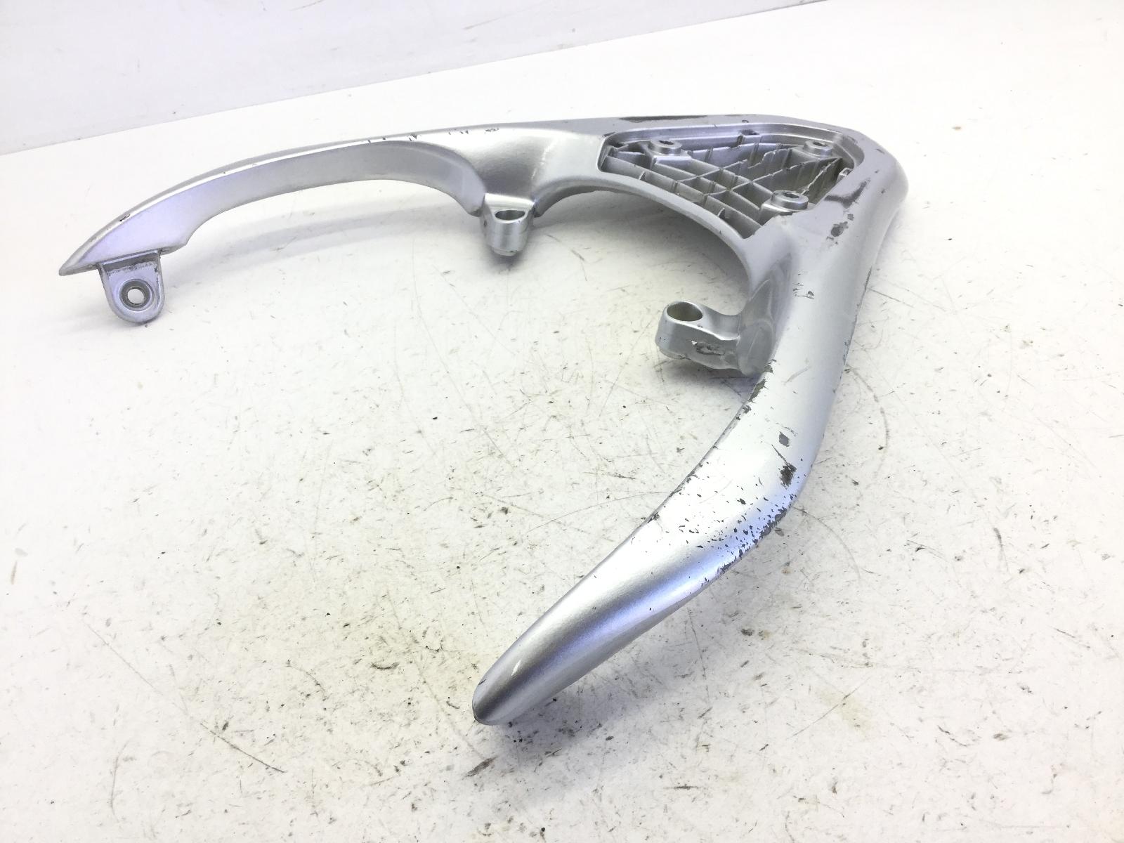 Piaggio fly 3v 4t 125 maniglione posteriore portapacchi 2012 2013