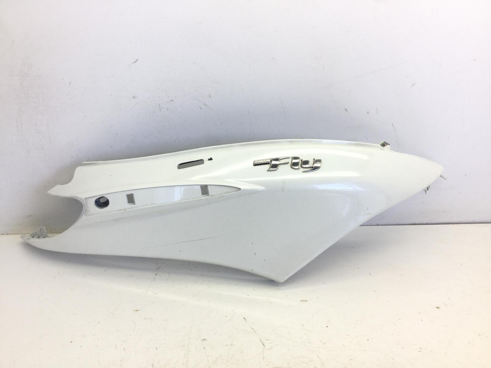 Piaggio fly 3v 4t 125 carena fiancata posteriore destra 2012 2013