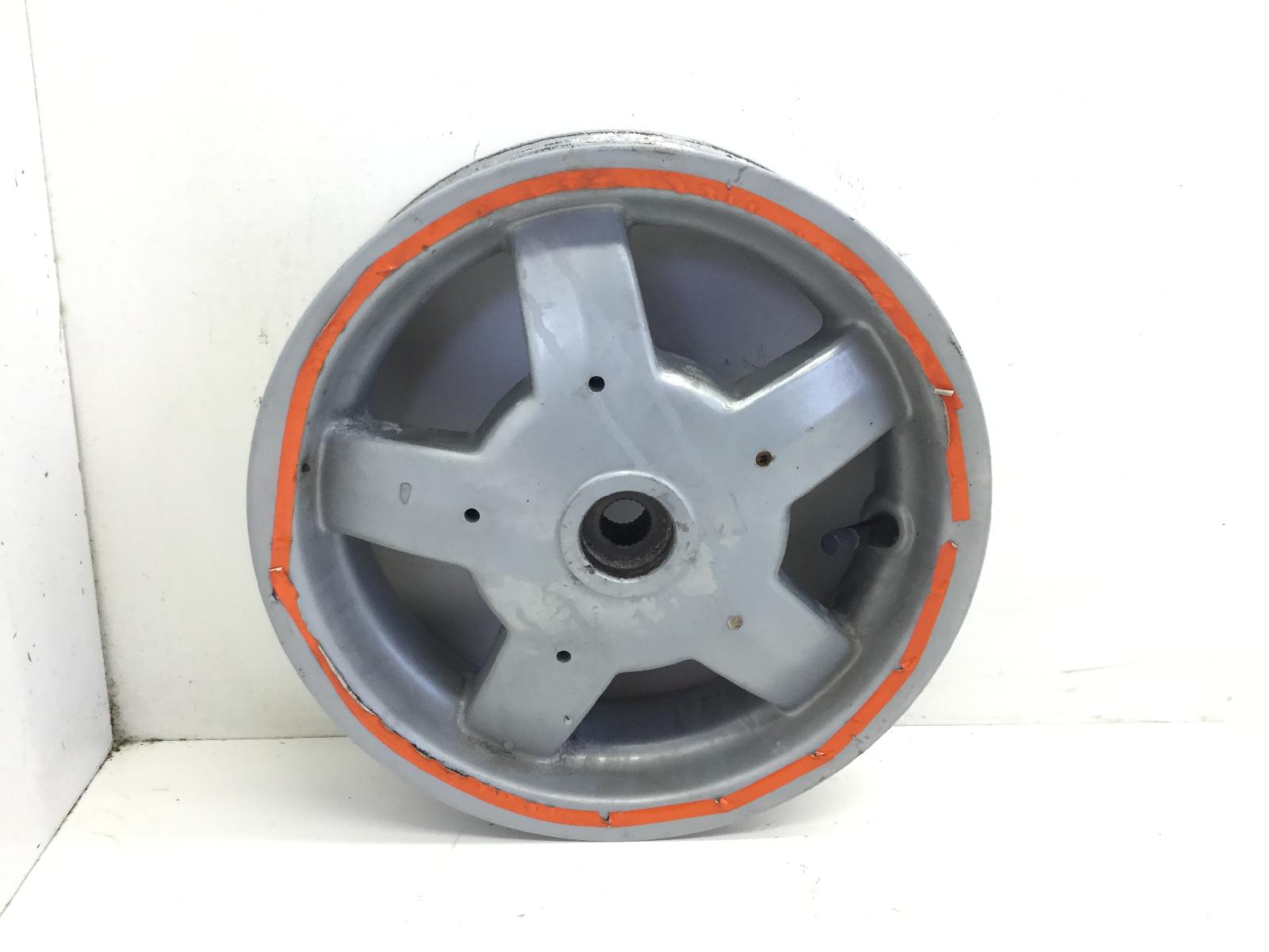 Piaggio vespa s 4t 4v 50 cerchio ruota posteriore 10 x 3.00 2008 2012 c38600