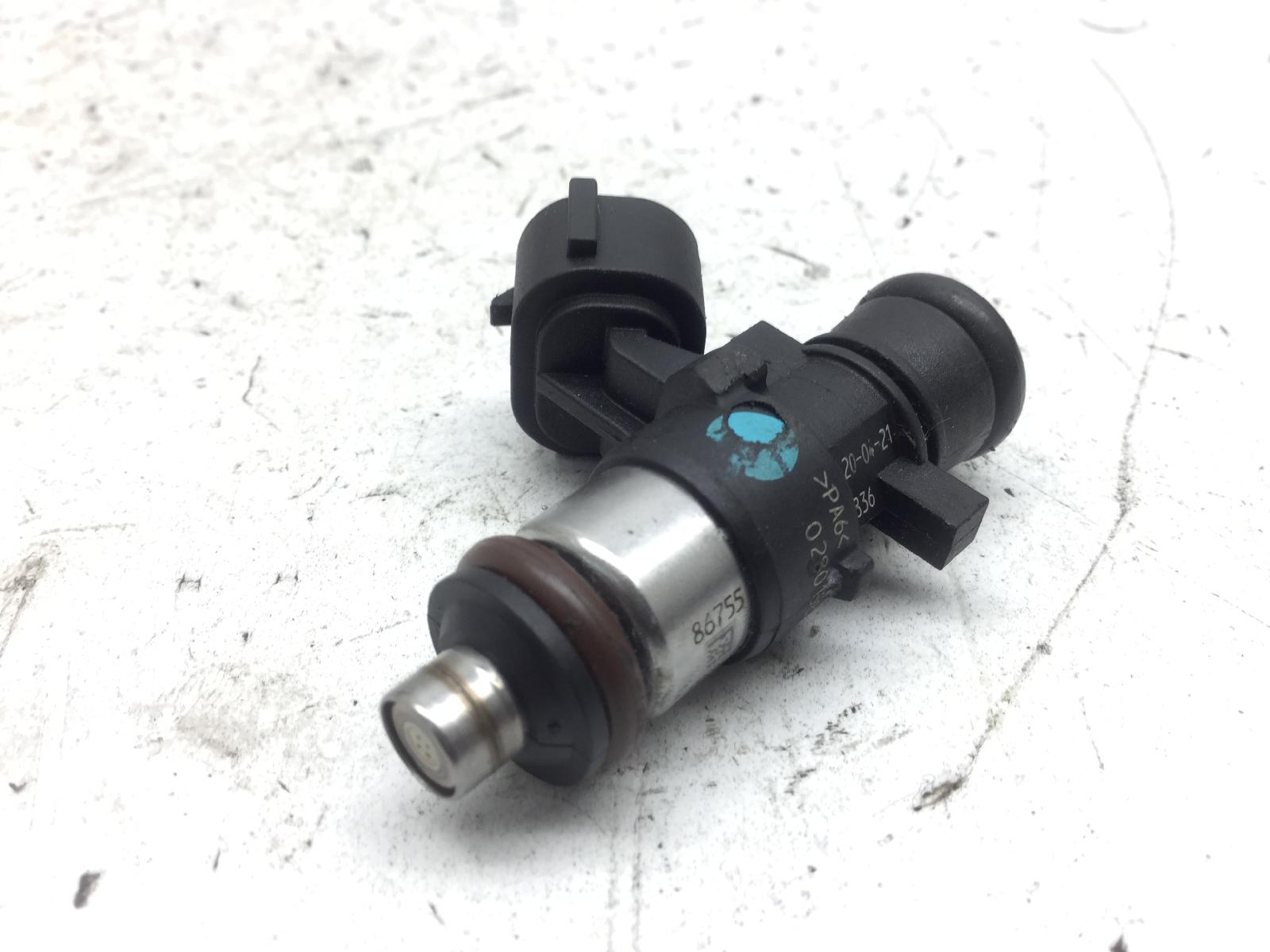 Ktm duke 125 iniettore benzina carburante fuel 2021 2021 vbkjpa401mc