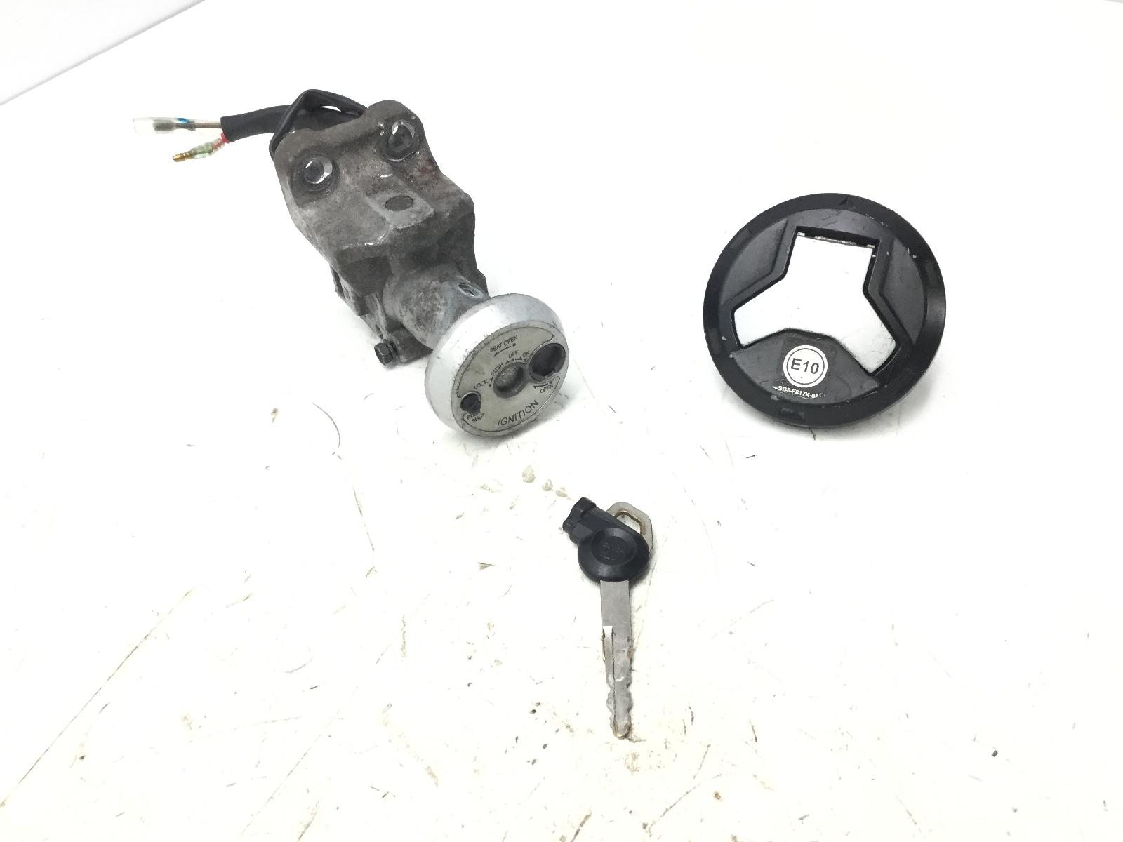 Yamaha n-max 125 blocchetto accensione tappo benzina e chiave 2018 2018 sec71