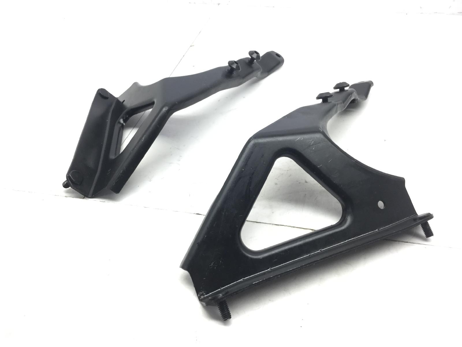 Yamaha t-max sx 530 coppia staffe supporto parabrezza 2017 2017 sj142