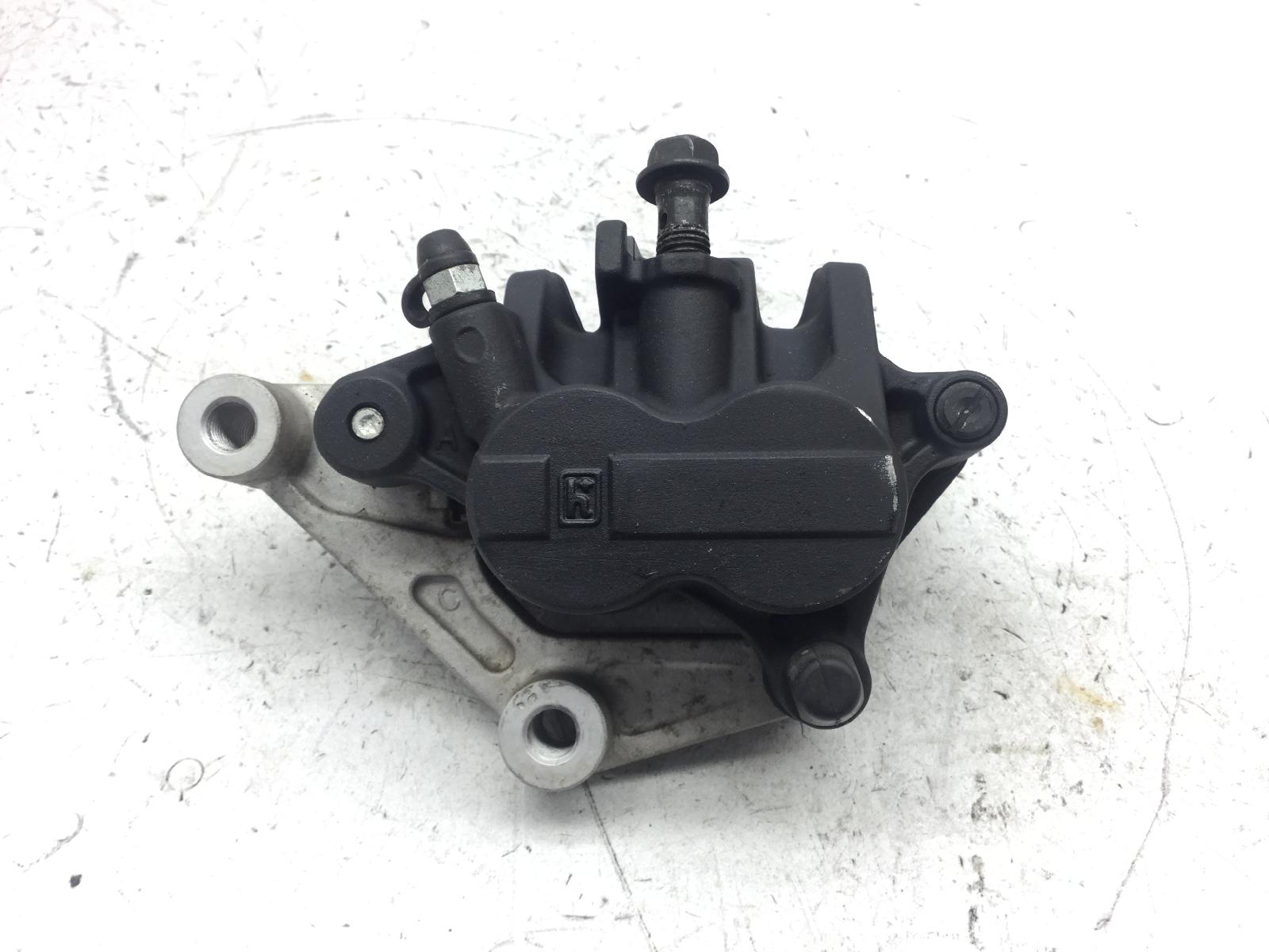Yamaha x-max yp 250 pinza freno anteriore - interasse: 83 mm 2014 2016 sg265 - sg261