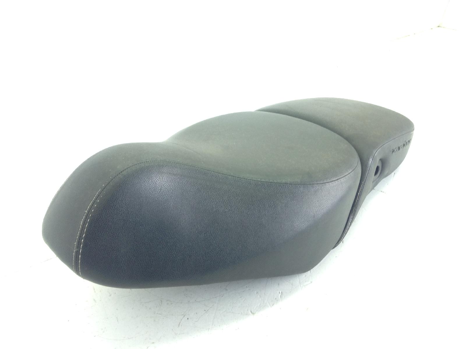 Aprilia scarabeo 4t 100 sella saddle - strappo su bordo 2014 2014 vab00