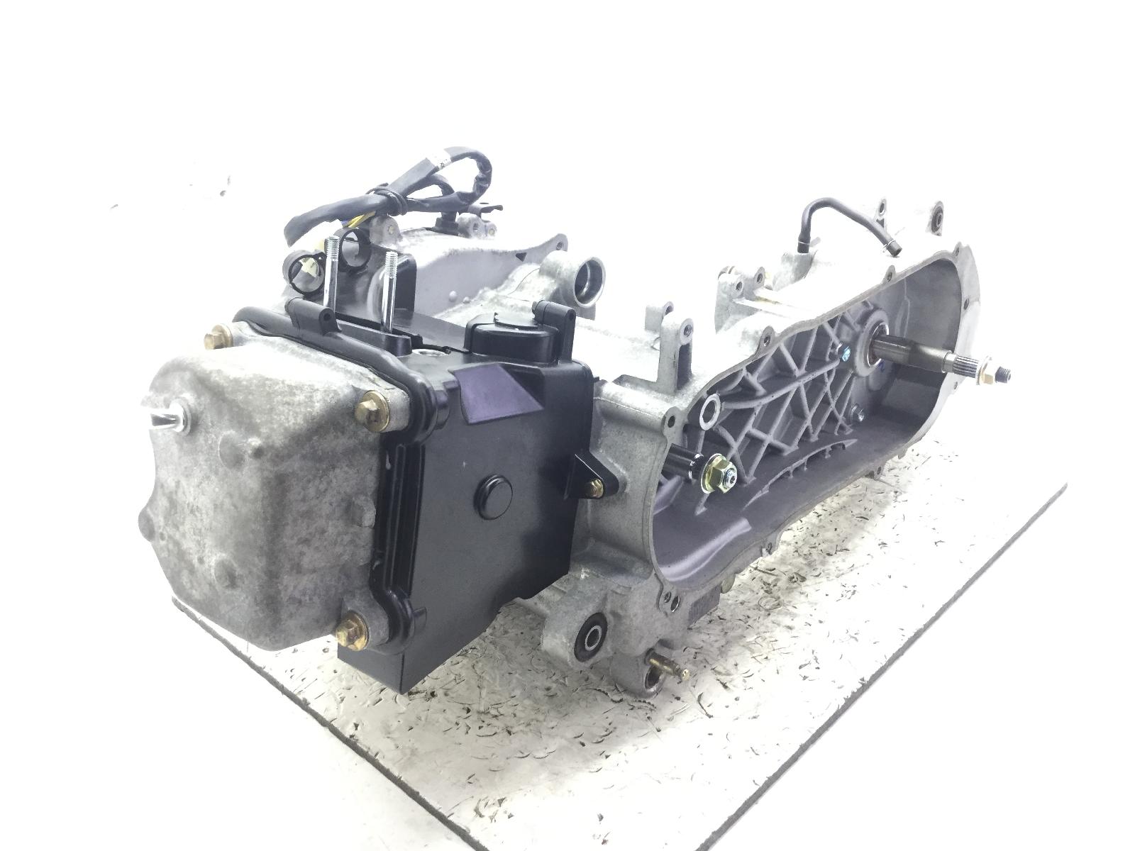 Peugeot tweet 125 blocco motore engine mod: xs1p52qmi-4a 2023 2023 vgalw4ckaps