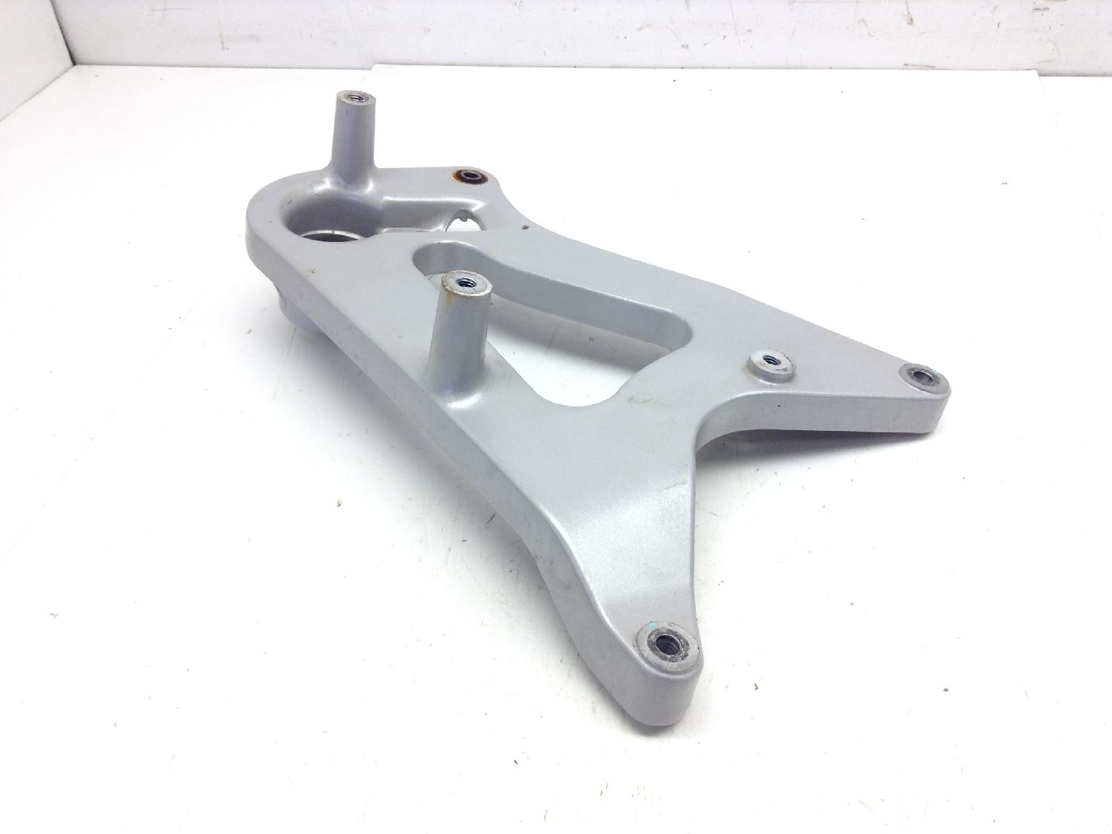 Peugeot tweet 125 staffa supporto scarico marmitta 2023 2023 vgalw4ckaps