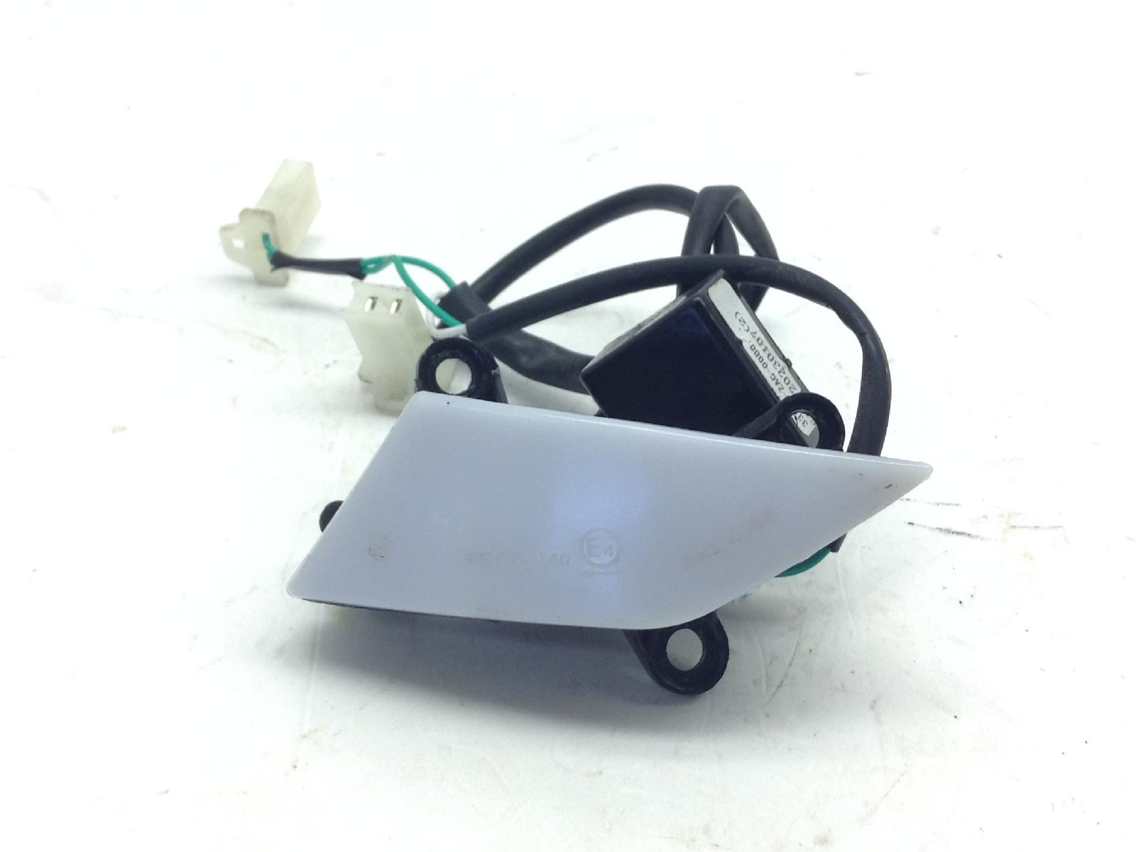Peugeot tweet 125 faro centrale anteriore destro 2023 2023 vgalw4ckaps