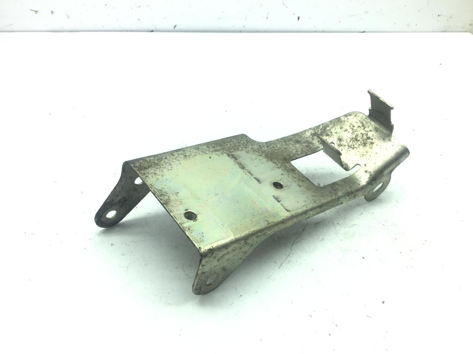 Suzuki inazuma 250 staffa supporto regolatore di tensione 2013 2013 cd1111