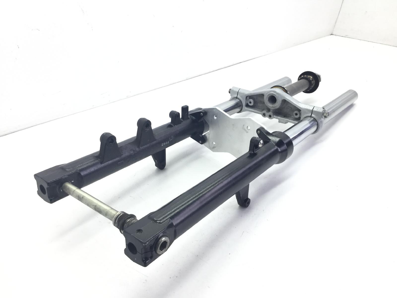 Suzuki inazuma 250 forcella - piccoli punti su parte alta stelo destro 2013 2013 cd1111