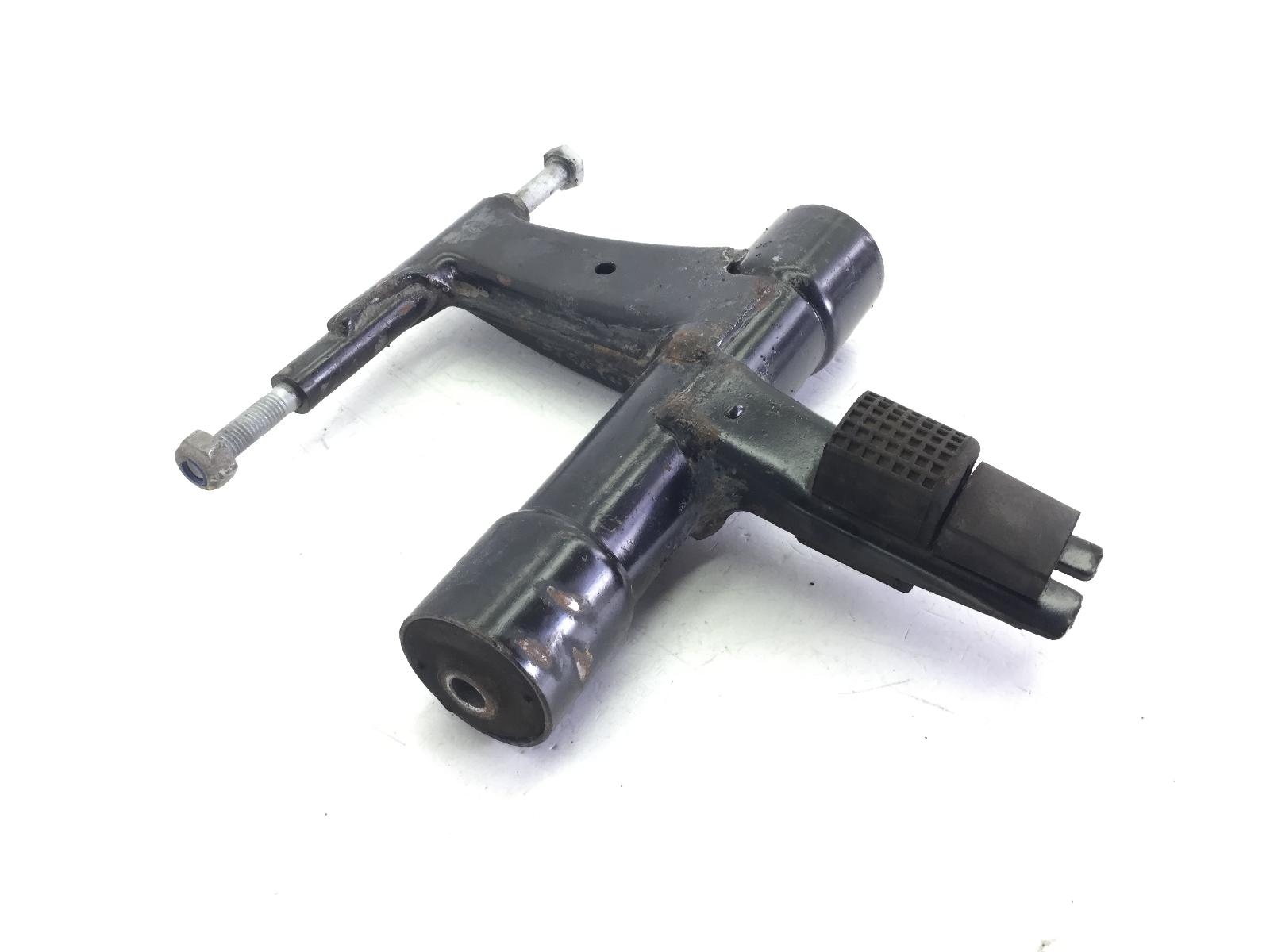 Piaggio liberty moc 2t 50 staffa supporto motore 2009 2013 c49100