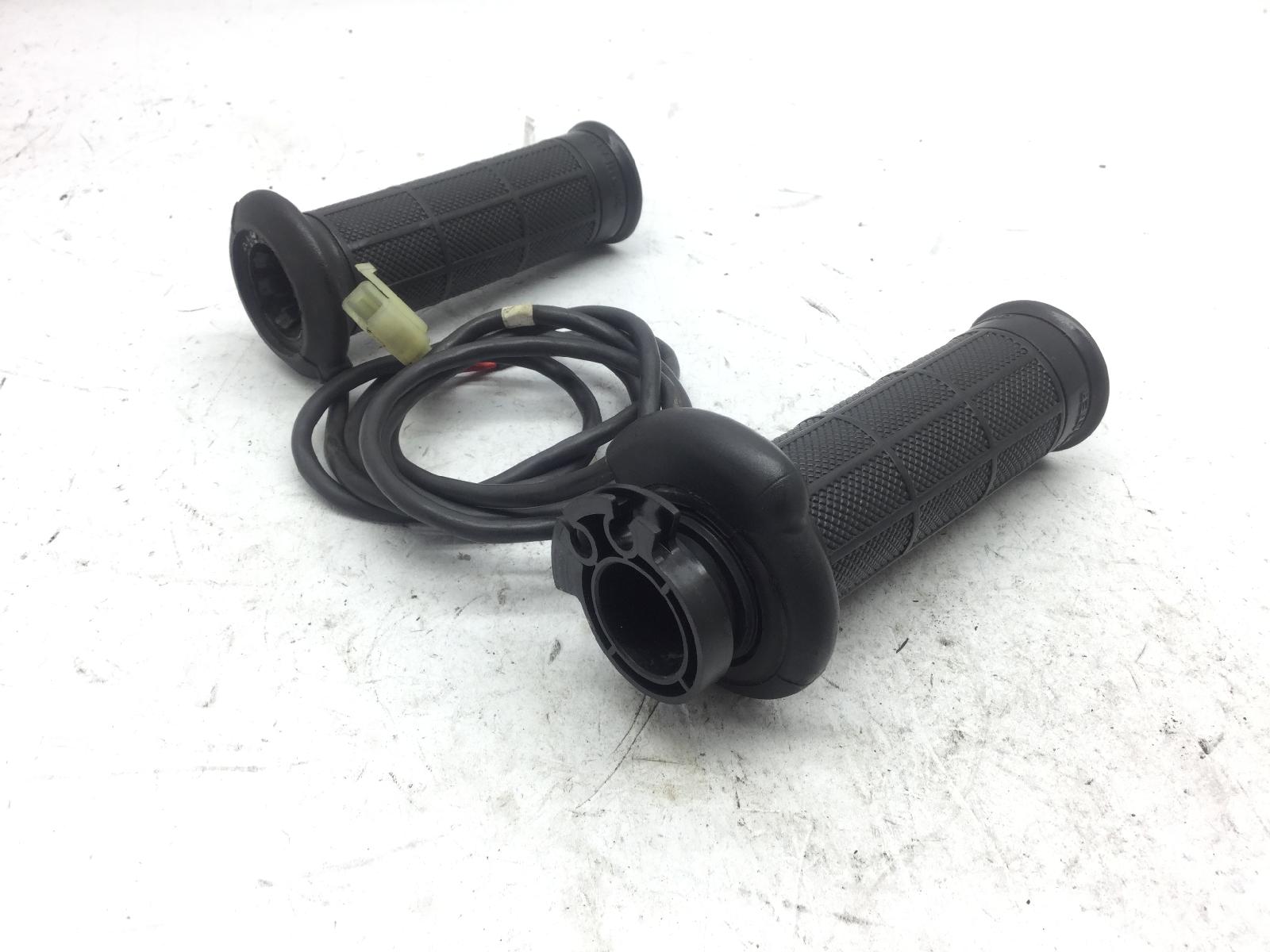 Suzuki burgman 650 coppia manopole comando gas acceleratore 2008 2008 bu132