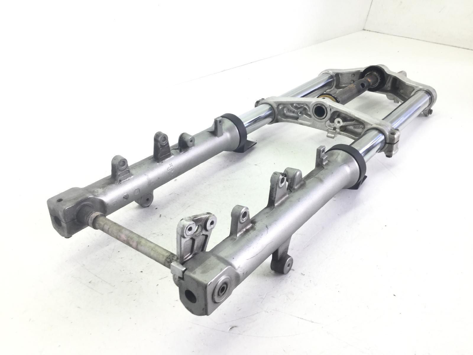 Suzuki burgman 650 forcella anteriore completa - crepe su parapolveri 2008 2008 bu132