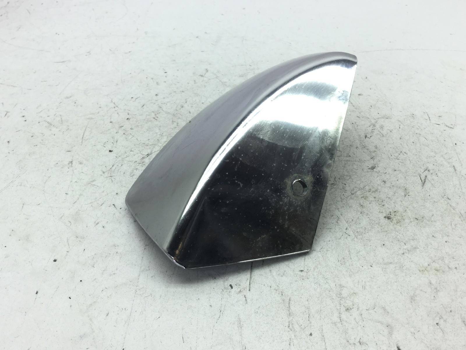Moto guzzi v7 classic 750 carter coperchio destro corpo farfallato 2008 2012 lw000
