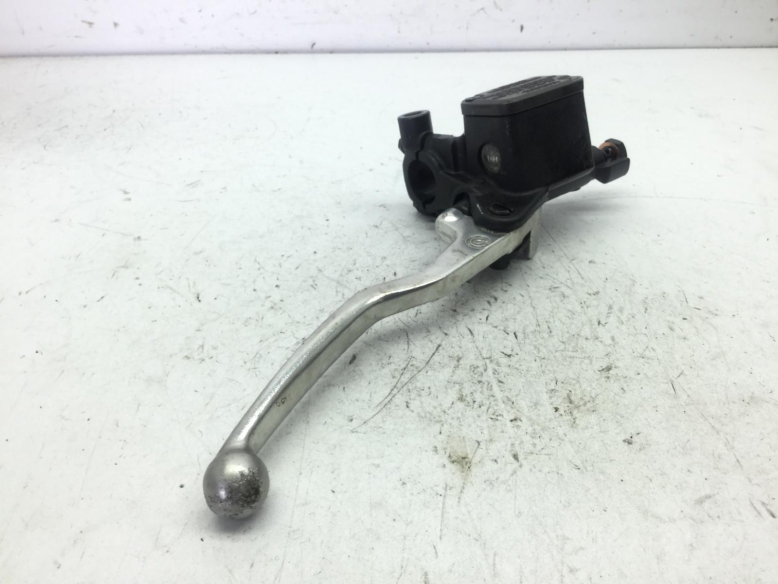 Moto guzzi nevada 750 pompa freno anteriore destra e leva 2012 2013 lml00