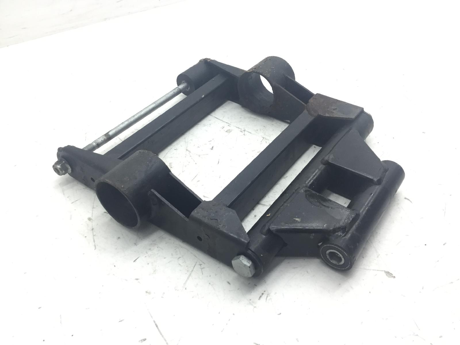 Aprilia scarabeo e3 125 staffa supporto motore 2006 2006 td005