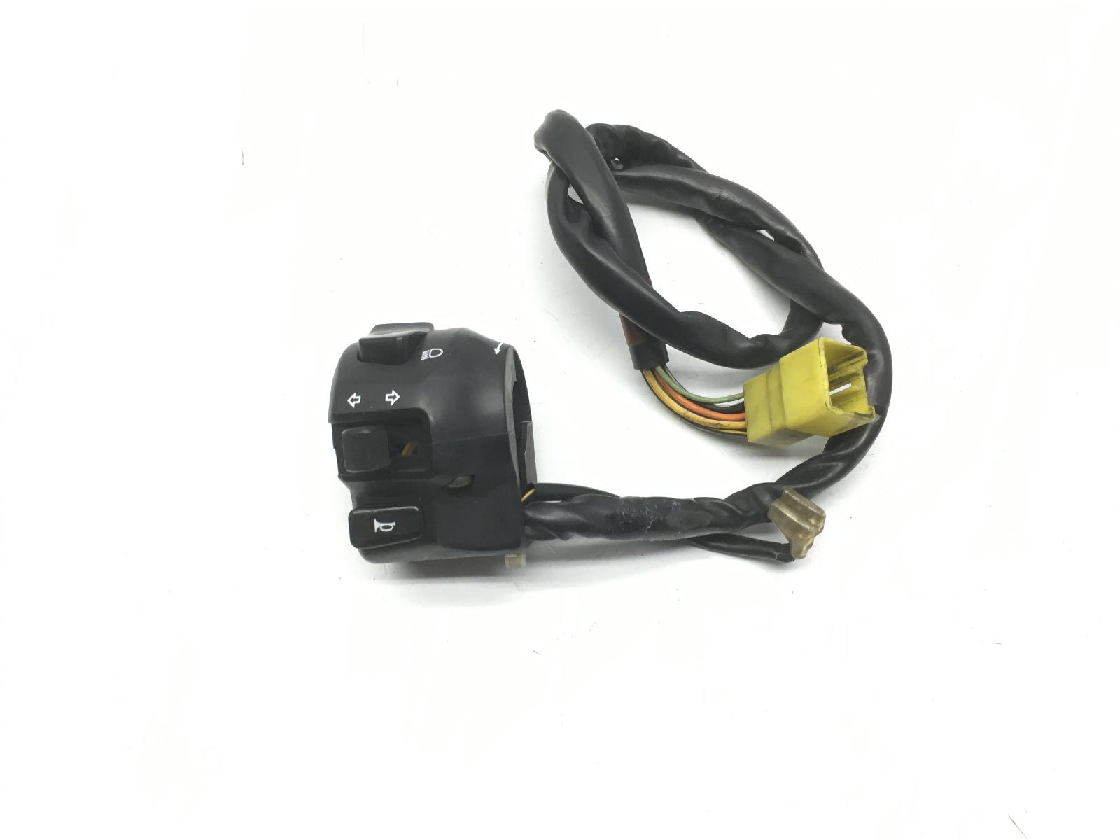 Suzuki gsz r 1300 commutatore devio luci sinistro 1999 2003 a1111