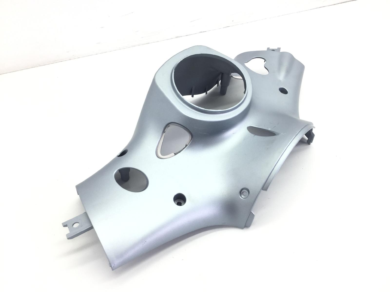 Piaggio vespa primavera e5 50 carena manubrio inferiore 2020 2023 cd0100