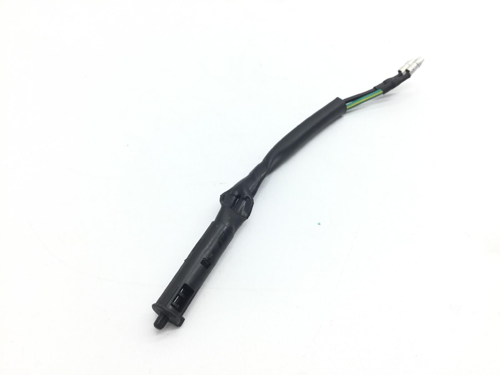 Peugeot tweet gt 4t 50 interruttore stop microstop freno posteriore 2023 2023 vgaly1aaa0s