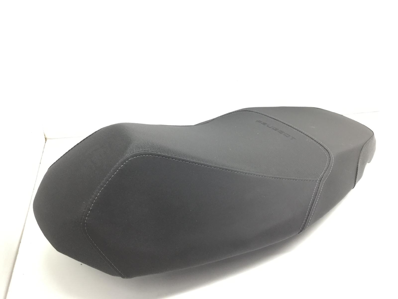 Peugeot tweet gt 4t 50 sella saddle 2023 2023 vgaly1aaa0s