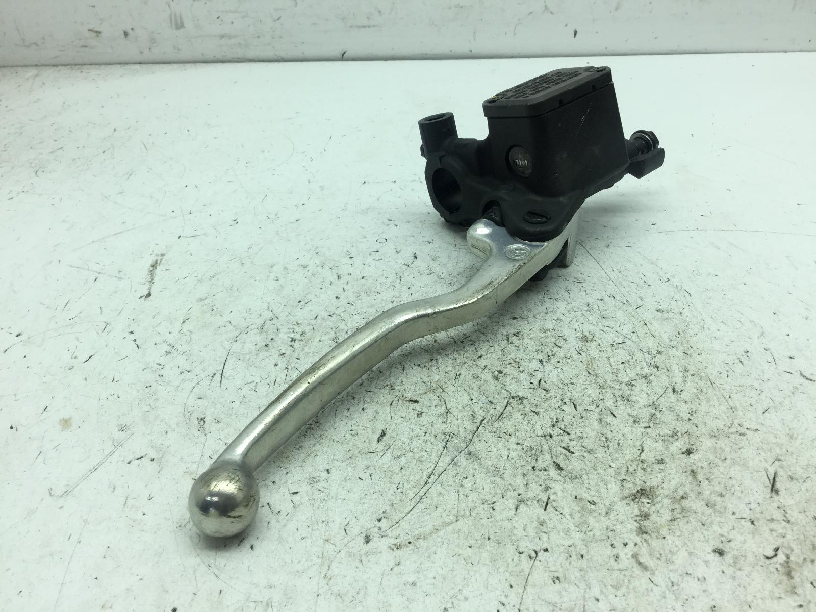 Moto guzzi v7 stone e5 abs 850 pompa freno anteriore destra e leva 2021 2023 kza00
