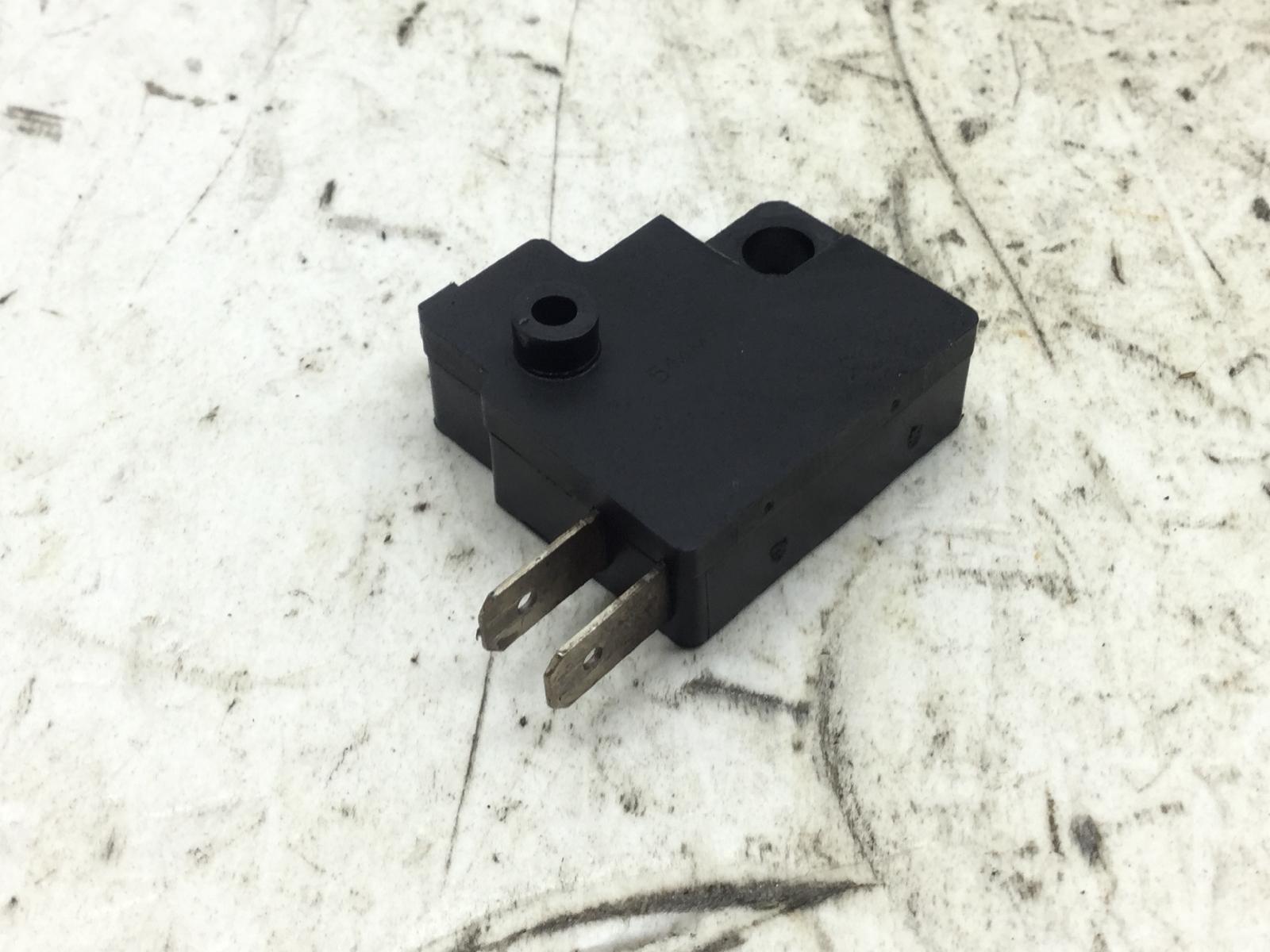 Yamaha fz6 600 sensore stop microstop freno anteriore destro 2006 2006 rj074