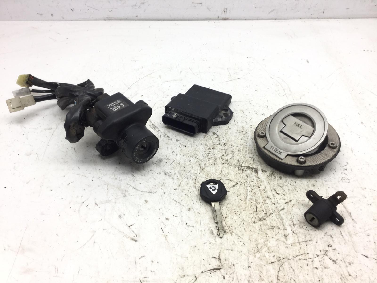 Yamaha fz6 600 blocchetto accensione serrature centralina e chiave 2006 2006 rj074