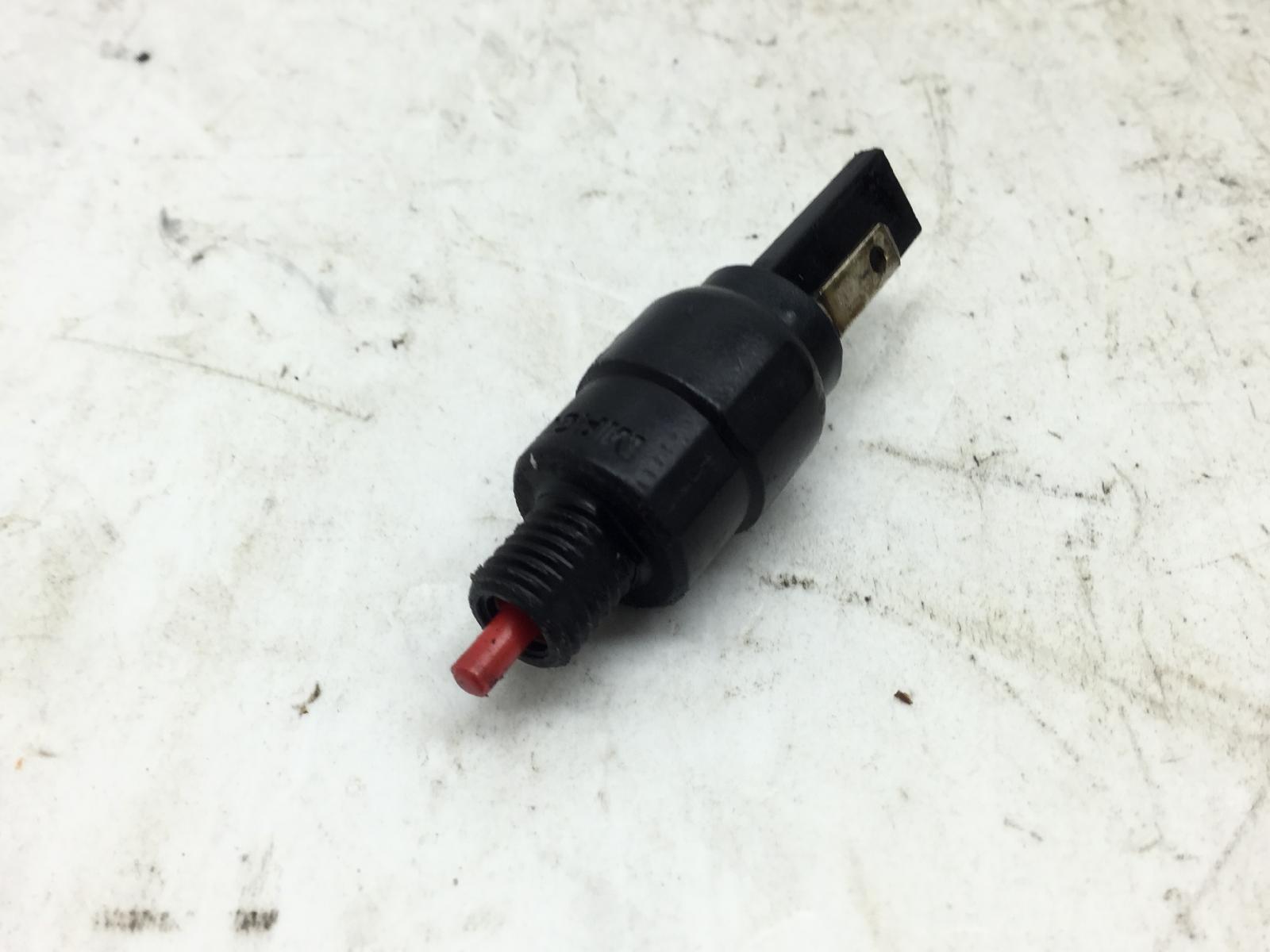 Piaggio mp3 lt business abs 500 sensore microstop freno anteriore destro 2014 2016 m86100