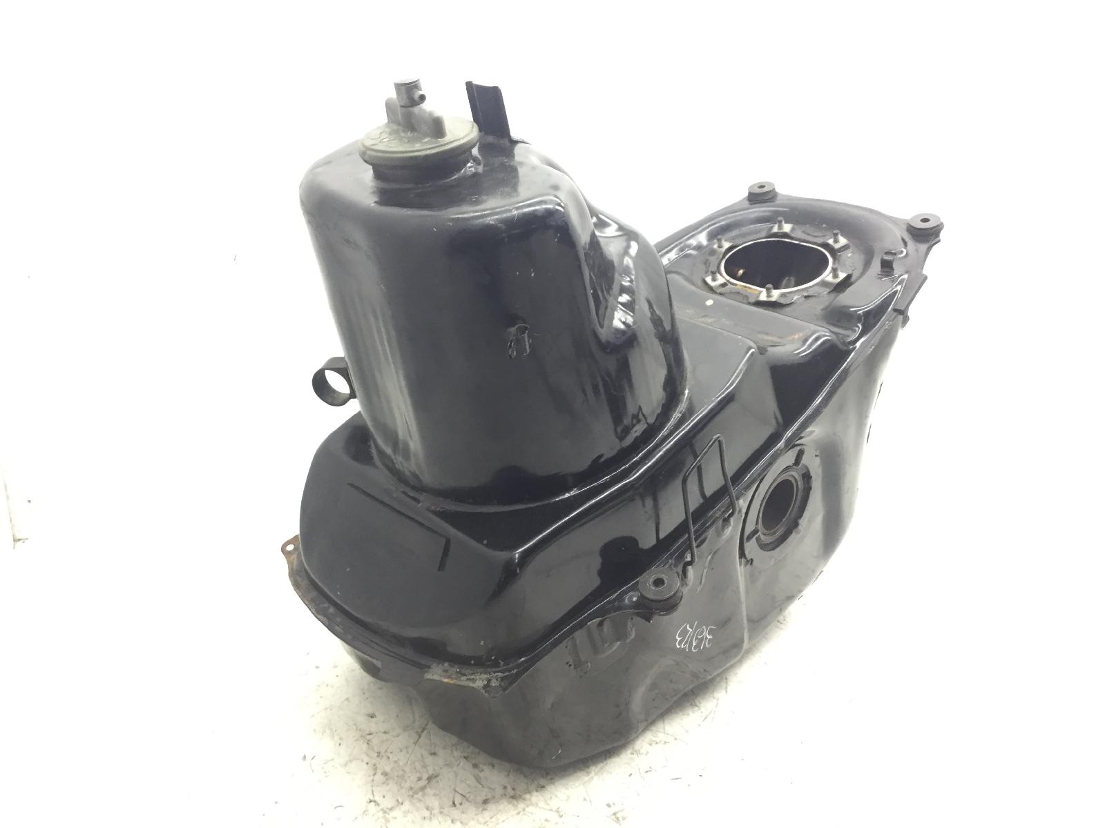 Honda pan european 1100 serbatoio carburante - lievi macchie di ruggine 1992 1992 sc26