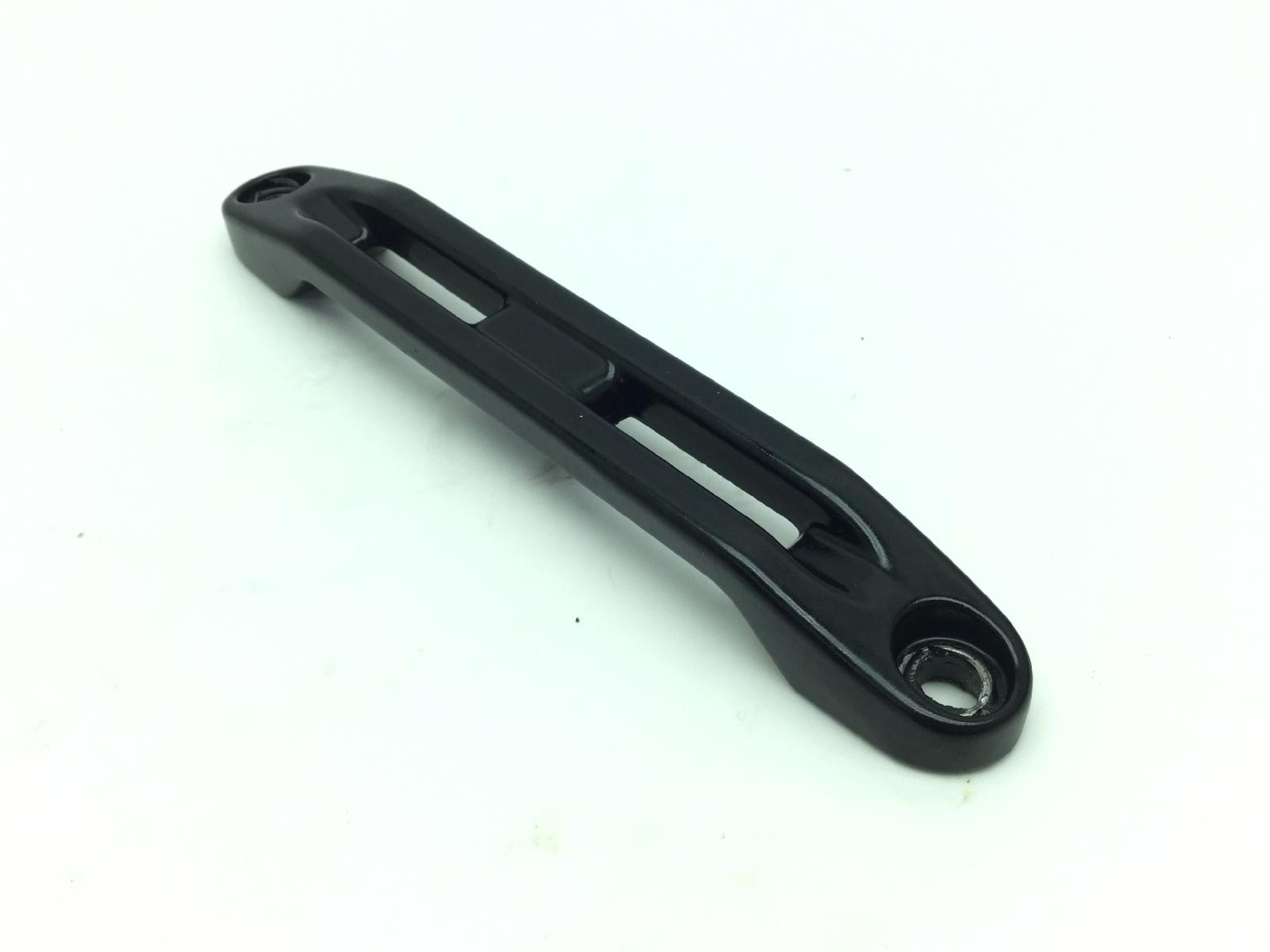 Ktm duke 390 staffa supporto pedane poggiapiedi posteriori 2021 2023 vbkjpj405nc