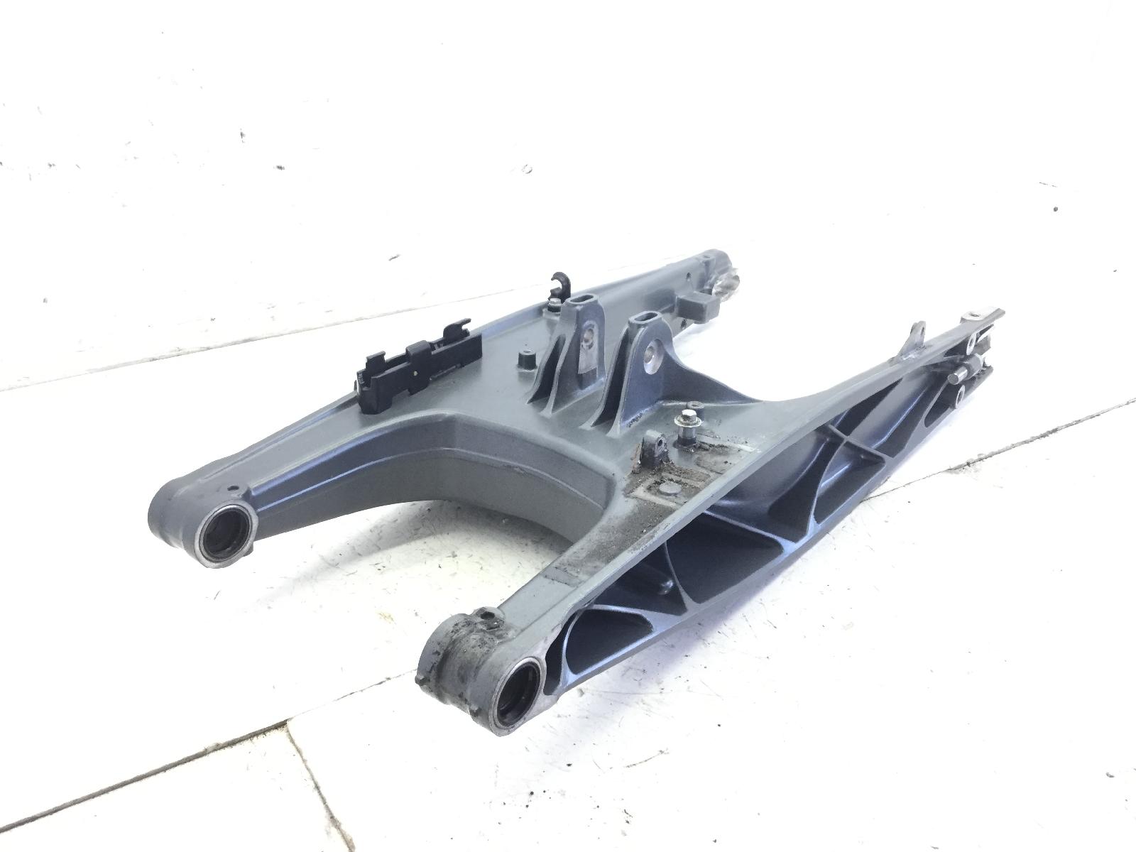 Ktm duke 390 forcellone posteriore 2021 2023 vbkjpj405nc
