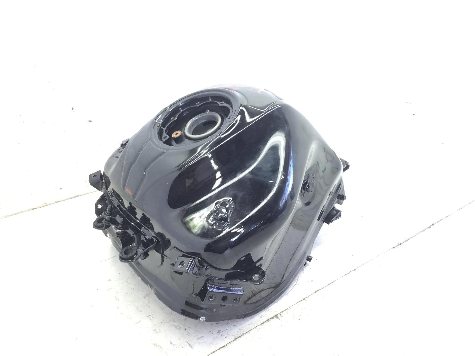 Ktm duke 390 serbatoio benzina carburante - ammaccatura 2021 2023 vbkjpj405nc