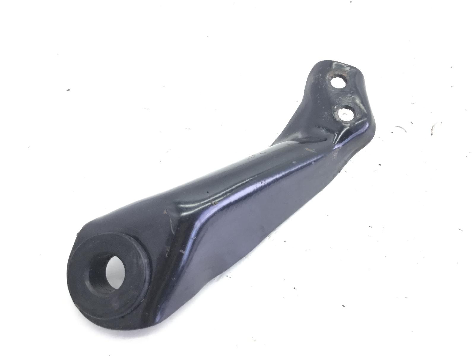 Ktm duke 390 staffa fissaggio pedana poggiapiede posteriore destra 2021 2023 vbkjpj405nc