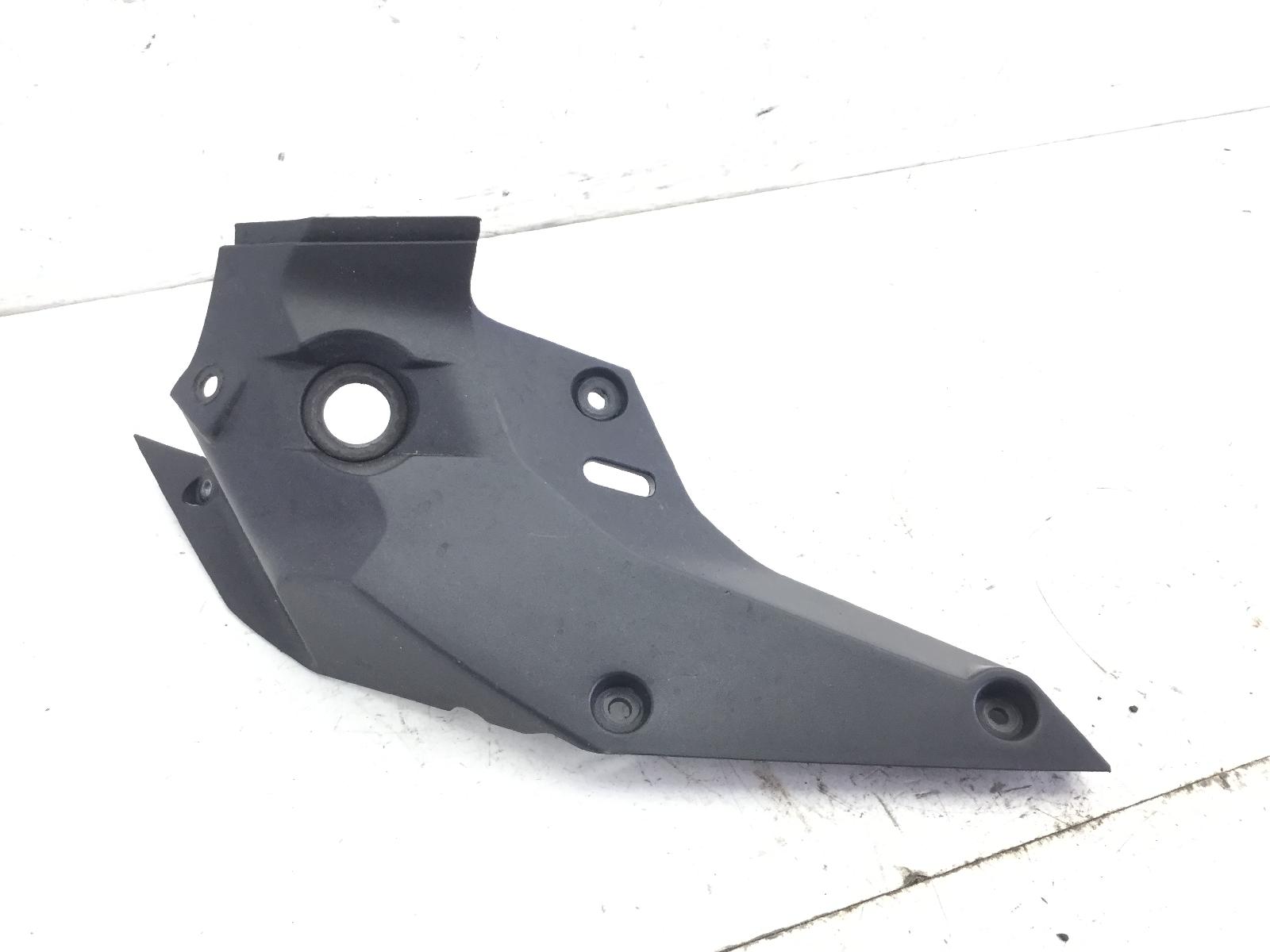 Ktm duke 390 carena copertura serbatoio destro 2021 2023 vbkjpj405nc