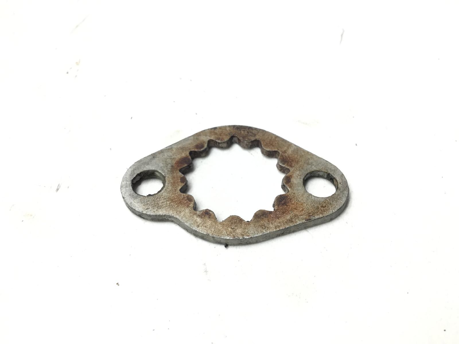 Ktm duke 390 piastra fissaggio pignone 2021 2023 vbkjpj405nc
