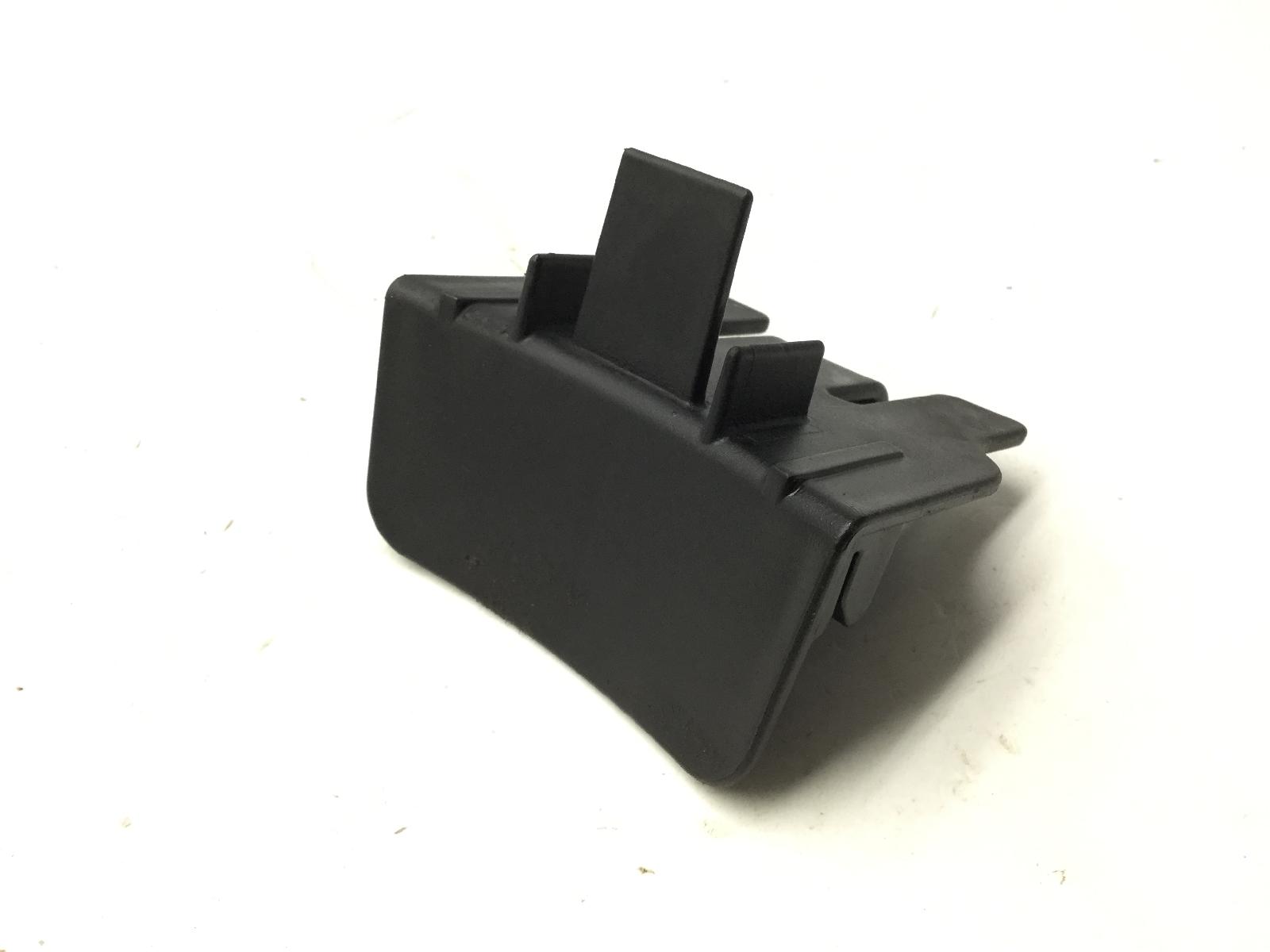 Piaggio medley ie abs e5 125 coperchio protezione gancio sella saddle 2021 2022 md0100