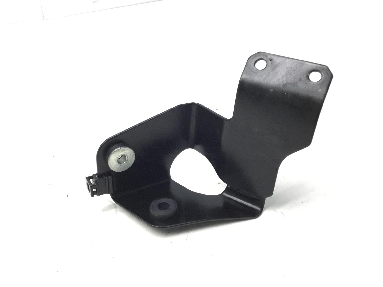 Piaggio medley ie abs e5 125 staffa supporto pompa abs 2021 2022 md0100