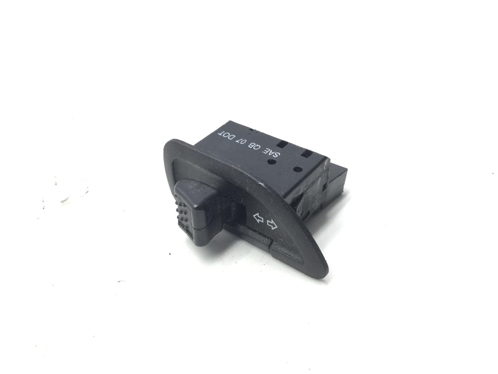Piaggio medley ie abs e5 125 tasto pulsante frecce 2021 2024 md0100