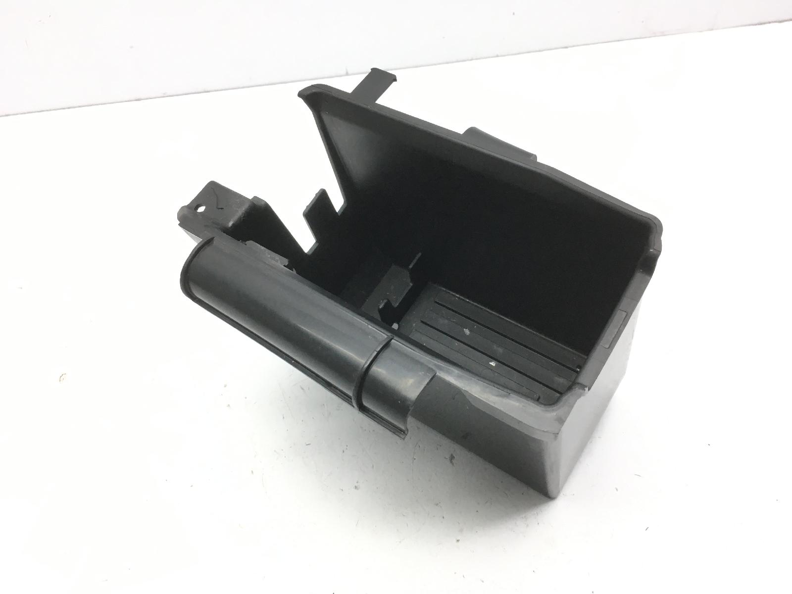 Piaggio vespa sprint 25km-h 50 carena vano supporto batteria 2020 2020 cd0201