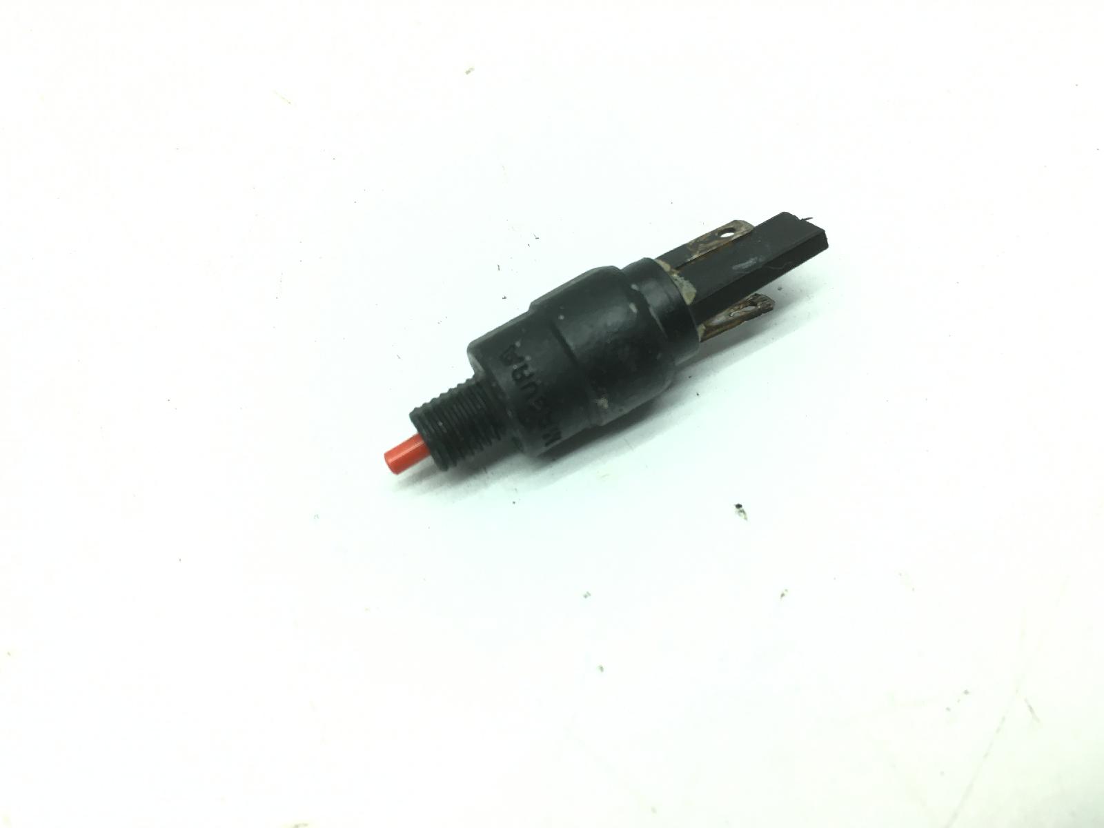Piaggio vespa sprint 25km-h 50 sensore interruttore stop microstop dx o sx 2020 2020 cd0201