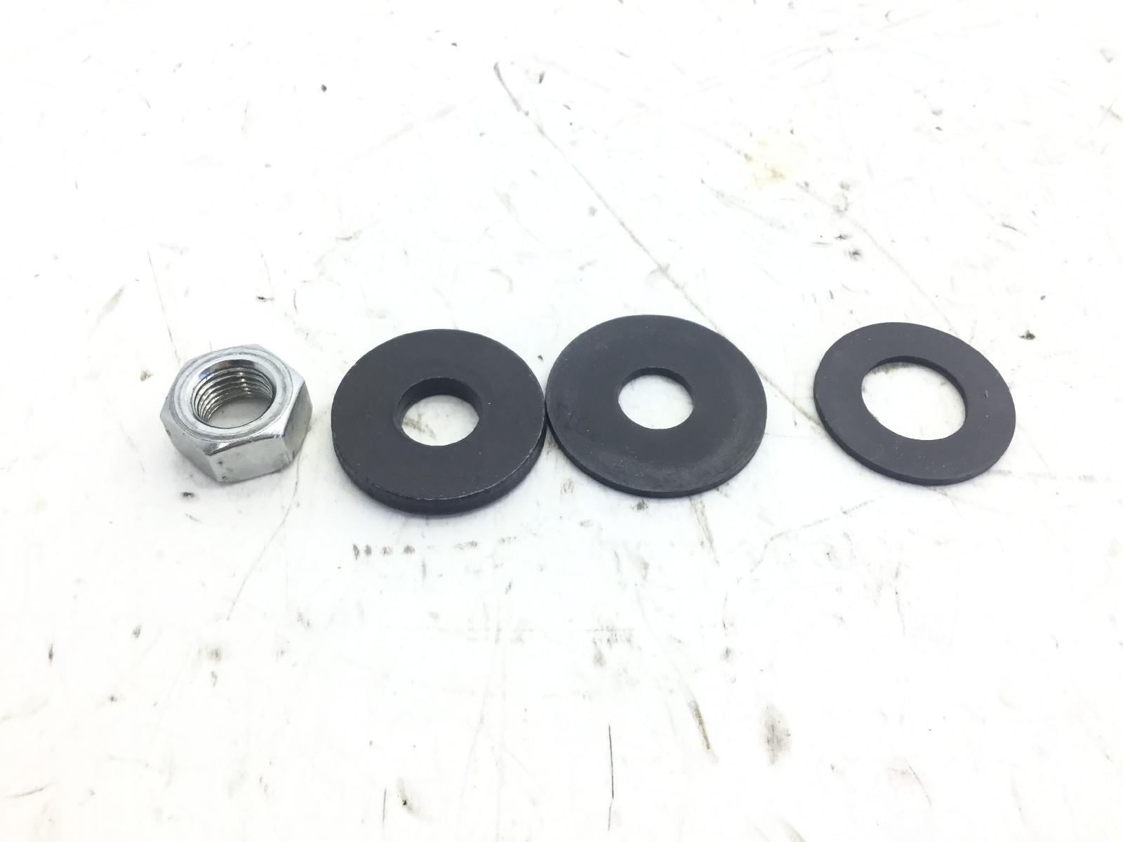 Piaggio vespa gts e4 abs 125 dado e rondelle fissaggio variatore 2021 2021 md3200