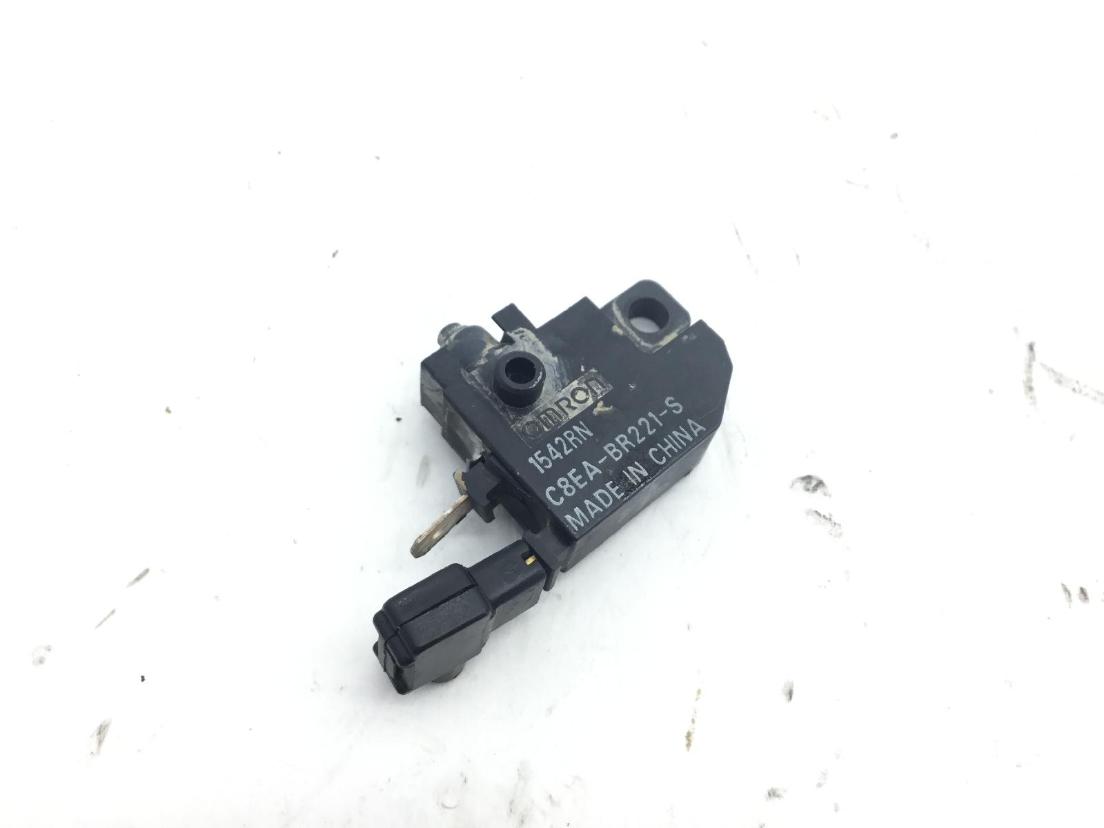 Yamaha tenere' world raid 700 sensore stop microstop freno anteriore 2022 2024 dm116