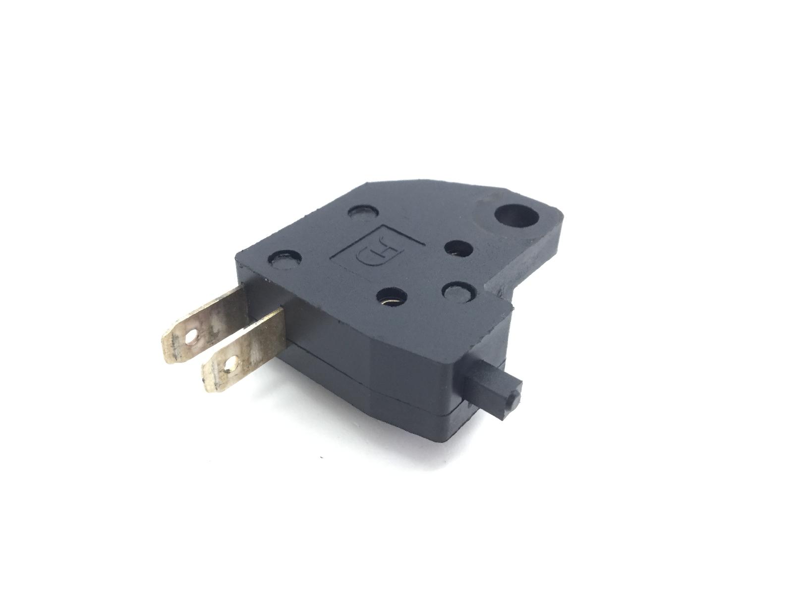 Peugeot kisbee 50 interruttore stop microstop pompa freno anteriore 2024 2024 vgak1aam0j