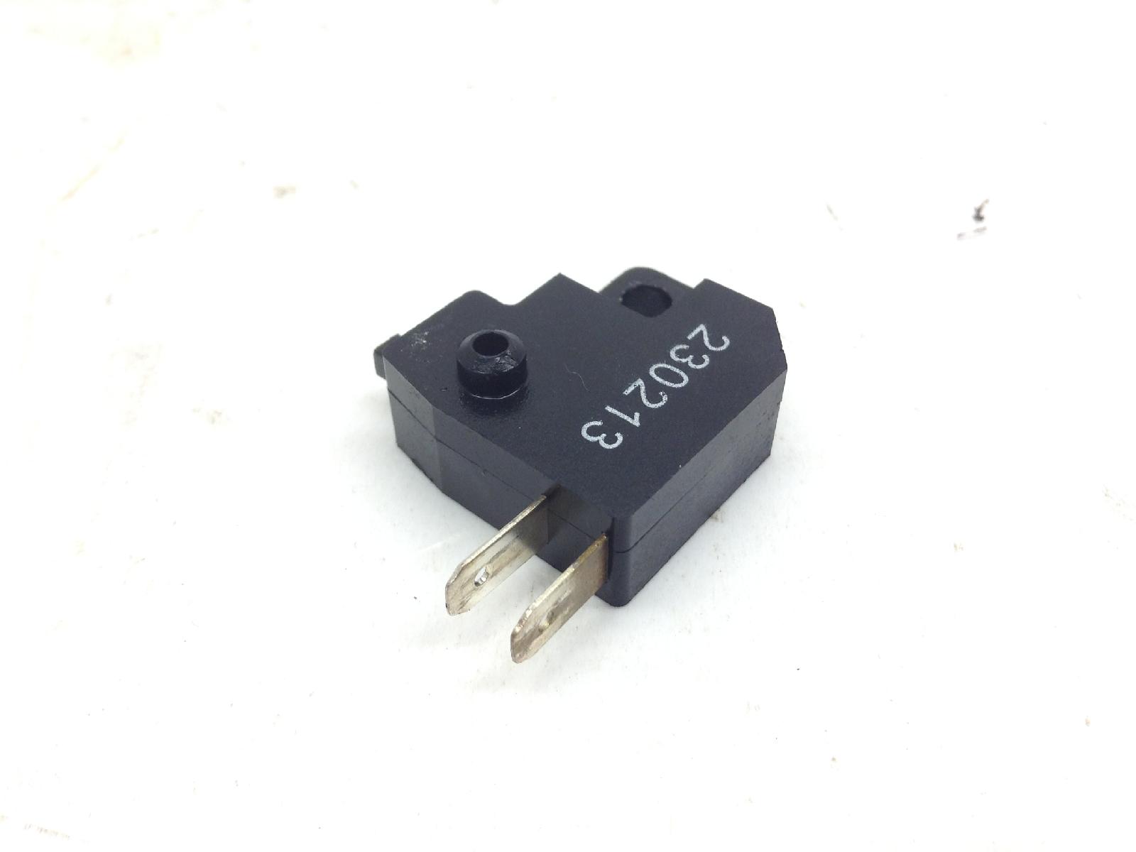 Peugeot kisbee 50 sensore stop microstop freno anteriore destro 2024 2024 vgak1aam0j