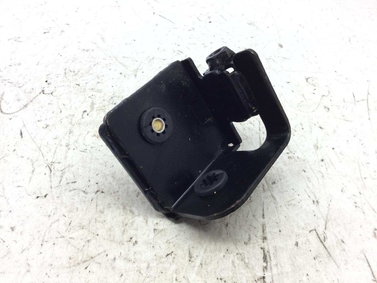 Sym symphony st e5 200 staffa supporto attuatore abs 2021 2021 lxmxla501mxb