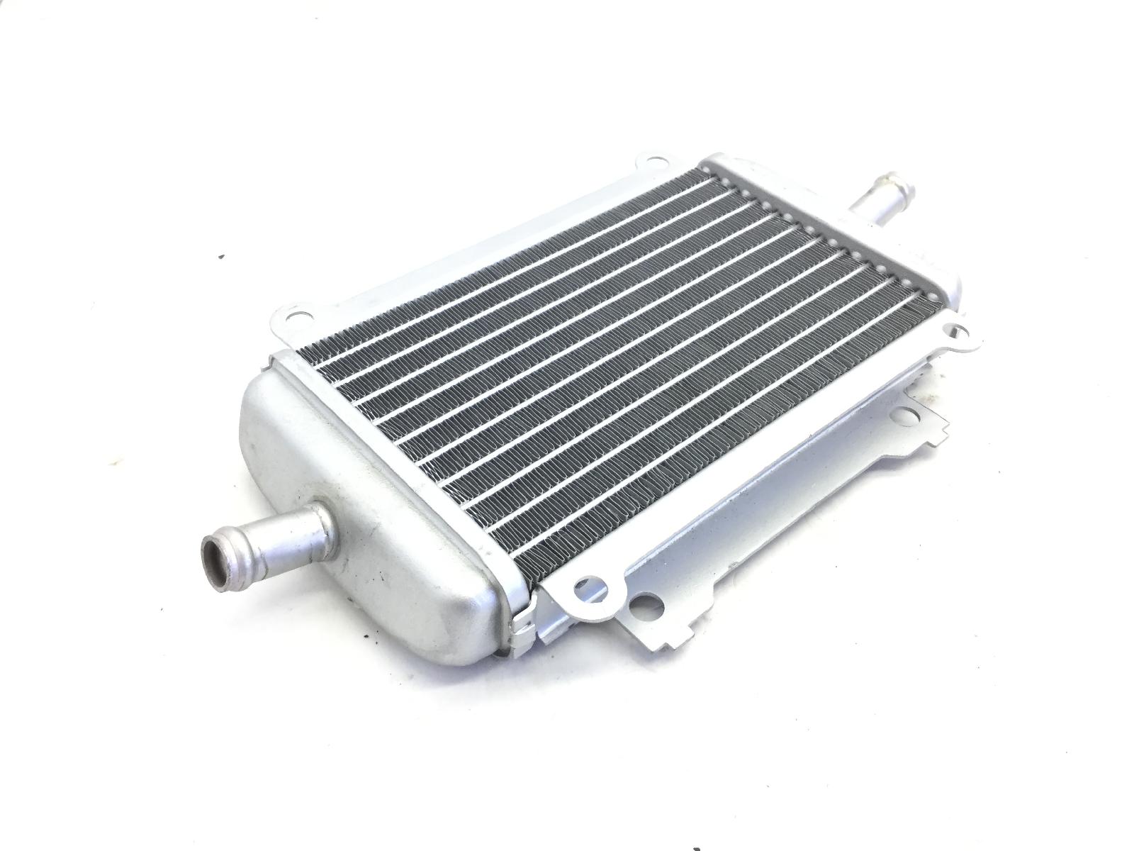 Piaggio vespa gts super hpe km0 300 radiatore acqua liquido raffreddamento 2020 2022 md310