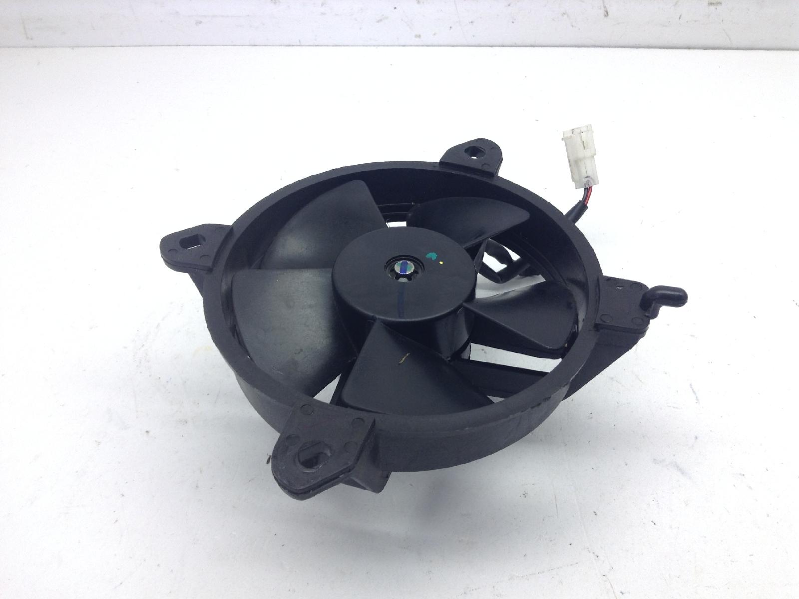 Piaggio vespa gts super hpe km0 300 elettroventola radiatore 2020 2022 md310